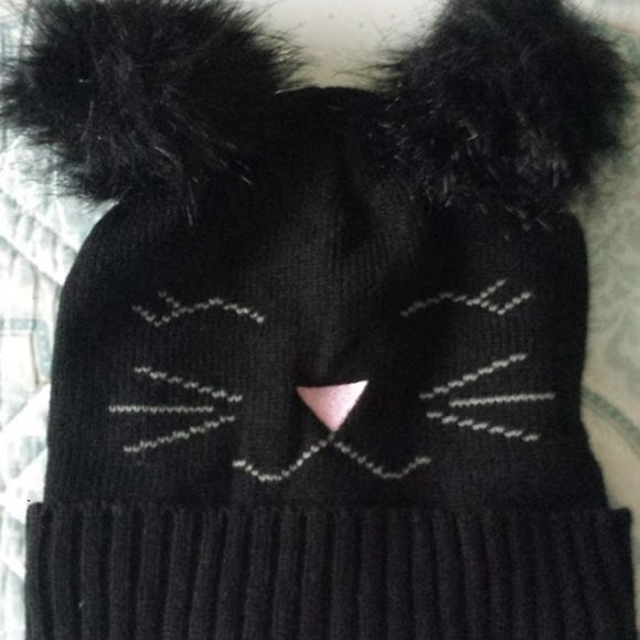 Kitty Cat Hat and Socks Set Pom Pom Hat Socks Bundle - Picture 2 of 8